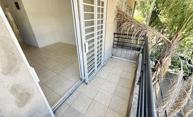 Departamento de 2 ambientes con balcón y cochera en venta en San Fernando
