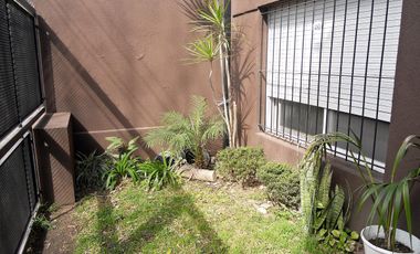 VENTA CHALET 6 AMBIENTES EN VILLA ADELINA