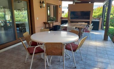 Casa -Alquiler temporada  2024- Febrero/ Quincena- Bella Vista