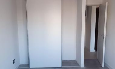 Alquiler departamento 2 ambientes a estrenar en Morón Sur.
