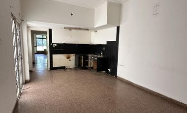 Casa destino comercial / profesional