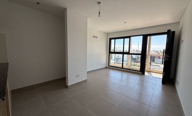 Pozo a la venta en Moron - Departamento con PATIO