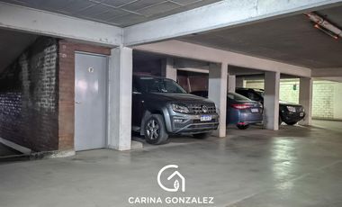 Departamento frente a la plaza goberación nivel gerencial