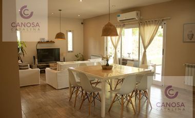 EL TREBOL - CASA EN ALQUILER TEMPORARIO Y VENTA