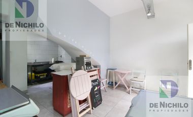 Local en  Arzobispo Espinosa al 300, La Boca