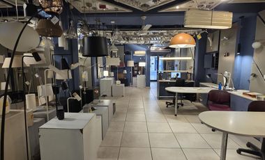 Local en Alquiler en Uruguay y Santa Fe, Barrio Norte