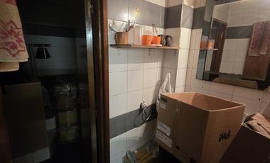 Local en Alquiler en Uruguay y Santa Fe, Barrio Norte