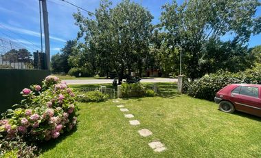 Casa / Terreno Av. del Mar entre Santa Ana y 7 Hermanos - Parquemar - Miramar