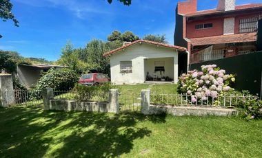 Casa / Terreno Av. del Mar entre Santa Ana y 7 Hermanos - Parquemar - Miramar