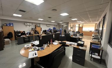 Edificio comercial en alquiler en Chacarita
