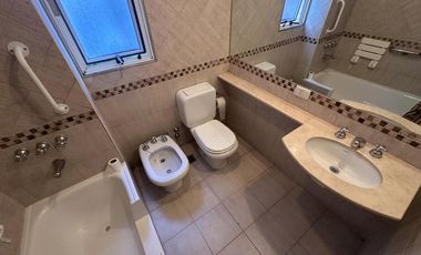 Departamento en  torre, alquiler sin muebles 4 ambientes con cochera