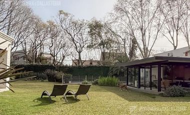 Casa 6 Ambientes - Las Lomas-La Merced