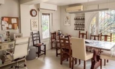 Casa 6 Ambientes - Las Lomas-La Merced