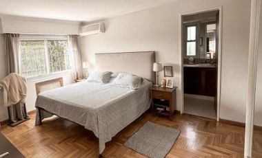 Casa 6 Ambientes - Las Lomas-La Merced