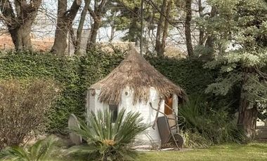 Casa 6 Ambientes - Las Lomas-La Merced