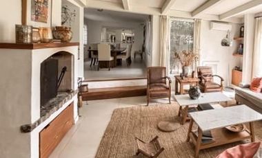 Casa 6 Ambientes - Las Lomas-La Merced