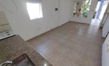 DEPARTAMENTO EN ALQUILER EN MORON NORTE - 2 AMBIENTES
