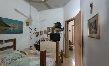 Casa céntrica en  venta ubicada en calle L. n. Palama casi Roca