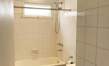 DEPARTAMENTO A  CUADRAS ESTACION DE TEMPERLEY