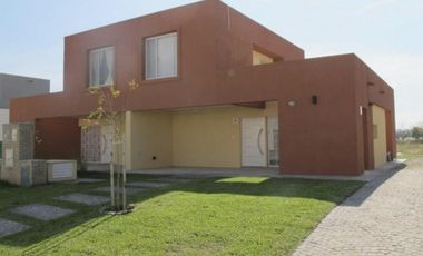 Casa Santa Guadalupe 4 dormitorios