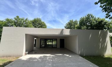 Casa estrenar en Estancia La Rinconada