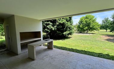 Casa estrenar en Estancia La Rinconada