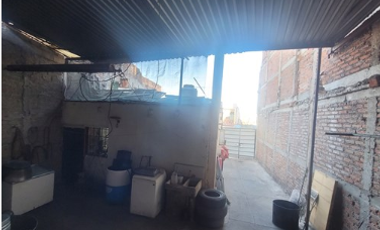 Propiedad en Venta Ideal para Negocio en El Tapatío, San Pedro Tlaquepaque