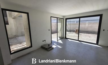 Dúplex 3 dormitorios en venta en Confluencia Rural