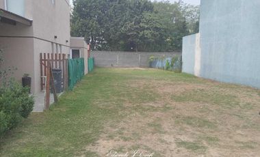 TERRERO EN VENTA- BARRIO HARAS FACUNDO