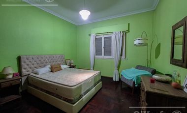 VENTA - Casa Quinta sobre lote de  3862m2 - Platanos, Berazategui - zona sur