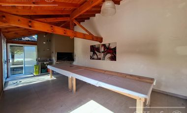 VENTA - Casa Quinta sobre lote de  3862m2 - Platanos, Berazategui - zona sur