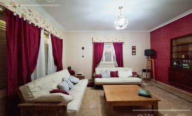 VENTA - Casa Quinta sobre lote de  3862m2 - Platanos, Berazategui - zona sur