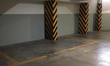 Piso de 240m2 sobre calle OCANTOS 92 -  Centro de  Monte Grande