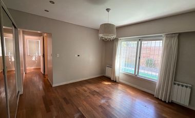 Casa en Lomas de Zamora Este