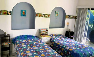 Excelente Casa al Natural en un espacio libre