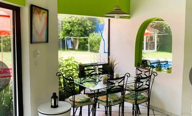 Excelente Casa al Natural en un espacio libre