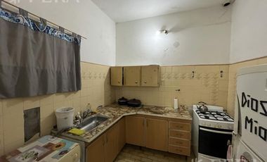 Venta PH 5 ambientes con patio en Monte Chingolo