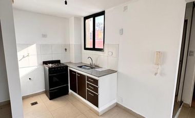 Amplio departamento de 1 dormitorio en VENTA en Monteagudo al 700, Barrio Norte