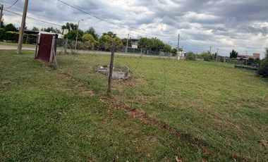 VENTA/PERMUTA lote 600 m2. Las Acequias, Roldan