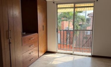 Linda Casa en condominio El Castillo Jamundi