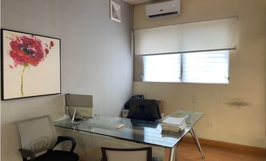 VENTA DE GALERA EN LA LOCERIA CON OFICINAS 4000M2