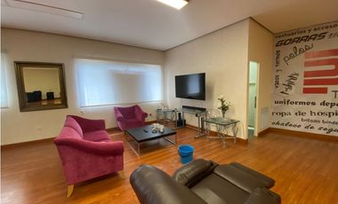 VENTA DE GALERA EN LA LOCERIA CON OFICINAS 4000M2