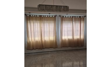 Alquiler de casa en San Antonio Calle Cerrada linea blanca