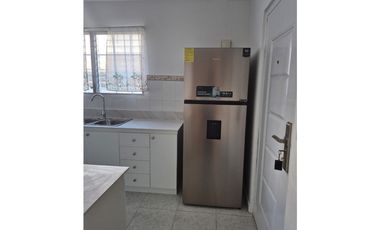 Alquiler de casa en San Antonio Calle Cerrada linea blanca