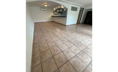 ALQUILER DE CASA EN CLAYTON 5 RECAMARAS