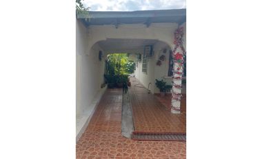 VENTA CASA EN PENONOMÉ, OPORTUNIDAD,EXCELENTE UBICACION PARA INVERTIR