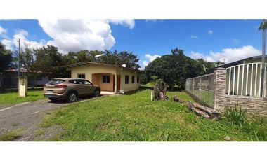 VENDO CASA EN EL CARRIZAL EN REMATE