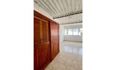 ARRIENDO CASA SIMON BOLIVAR IBAGUE