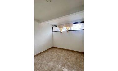ARRIENDO CASA SIMON BOLIVAR IBAGUE