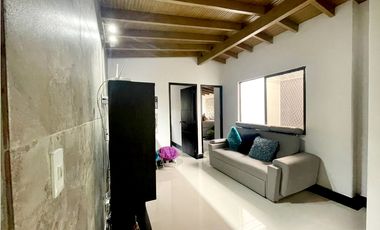 VENTA Casa Medellín, Malibu al lado de la unidad deportiva de belen  ✅